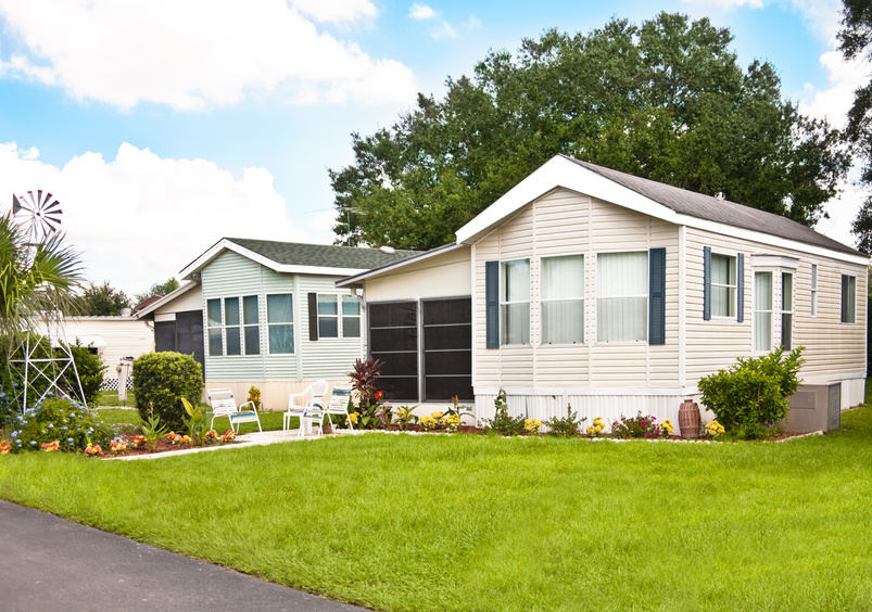 Manufactured Homes with Yard